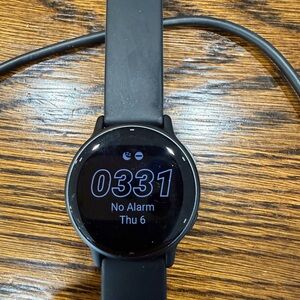 Garmin Smartwatch - basically new!